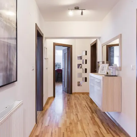 Marko Apartment